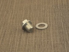 ISUZU Car Engine Oil Drain