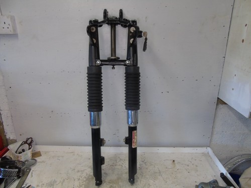 Triumph t100r 500 - triumph, forks
