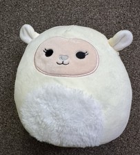 Squishmallow Sophie The Lamb