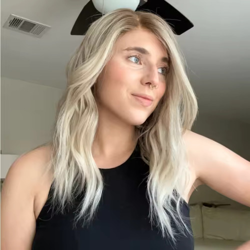Short ash blonde - blonde, streaks