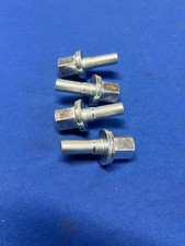 Peugeot 205 GTI 1.9 Wheel Bolt