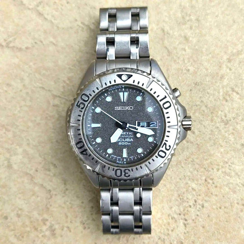 Seiko kinetic titanium scuba - titanium,