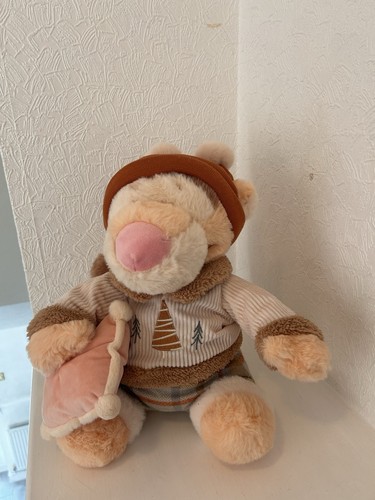 Tigger autumn medium soft toy - medium,