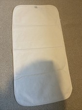 The Little Green Sheep