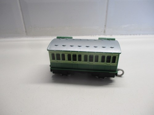 Trackmaster thomas the tank - thomas,