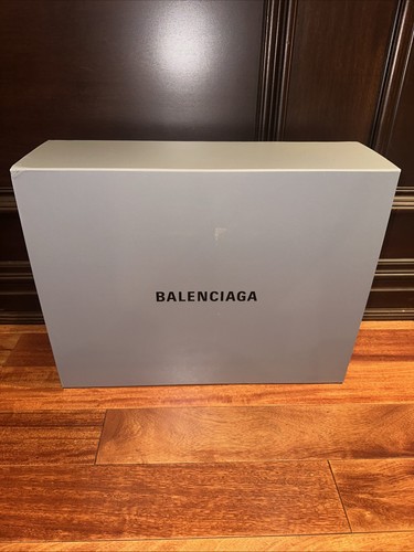 Balenciaga box only tissue - box,