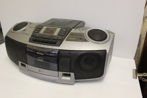 Aiwa radio cassette - aiwa,