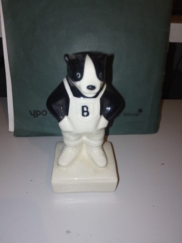 John ambulance bertie - ambulance,
