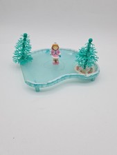 Vintage Precious Places Ice Skating Pond Fisher Price 1988 A76