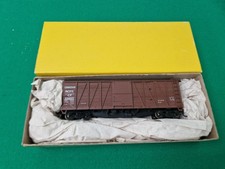 ACCURAIL 4204 HO Gauge Canadian Pacific Model Railway 40' OB Box Car Wagon