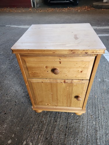 Corona bedside cabinet - bedside, pot