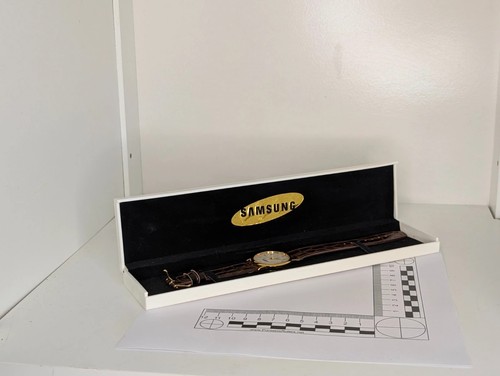 Samsung gold tone - watch, with