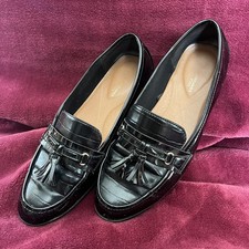 Woman’s Black Patent Leather