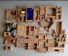 Dolls house wooden furniture (bedroom/bathroom/kitchen etc.) + dolls (B)