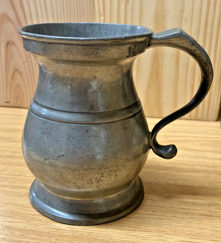 Antique george pewter half - iv,