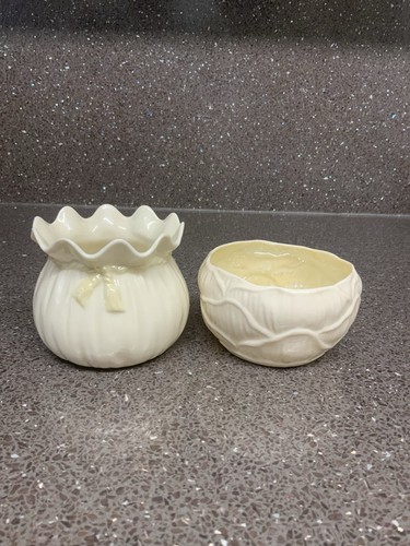 Belleek small bowls - x, green