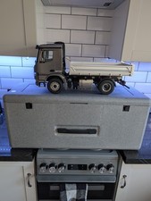 SHOP SOILED Mercedes 3362