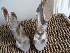 NWOB Nine by Savannah Miller Grey High Stiletto Ankle Strap Sandals Size 7