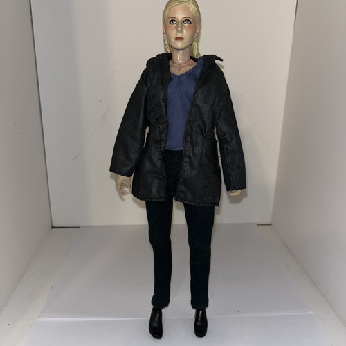 Sideshow toy buffy the vampire - sideshow,