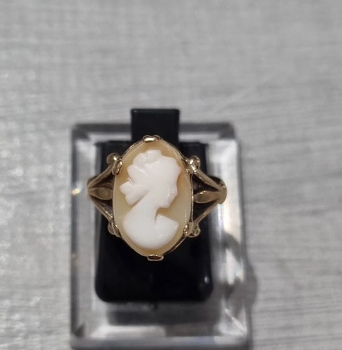 9ct yellow gold vintage - 9ct,