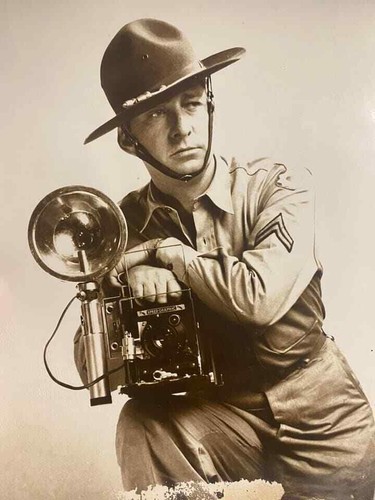 Vintage ww2 soldier photo