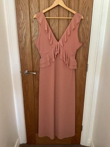 Gorgeous peach dress size - gorgeous,