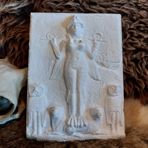 Inanna queen heaven - inanna, burney