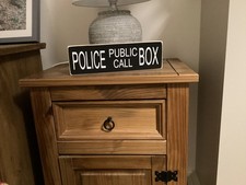 Dr who sign police public call