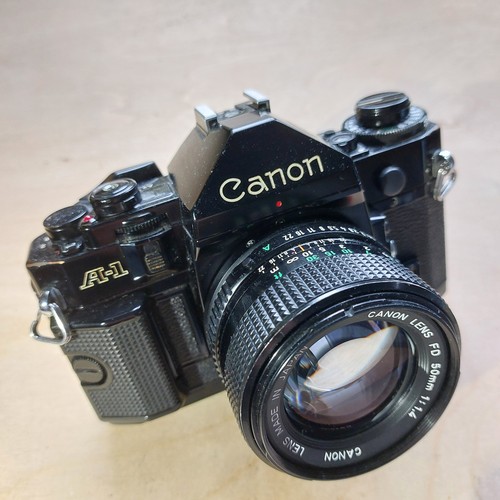 Canon slr film camera - film, with