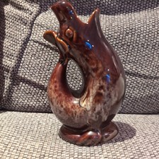 Kernewek Gurgling Seal Vase