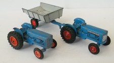 Matchbox King Size - 2x Fordson Super Major Tractors & Whitlock Trailer - K-11