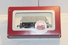 Dapol A3 7 Plank Wagon in Grey