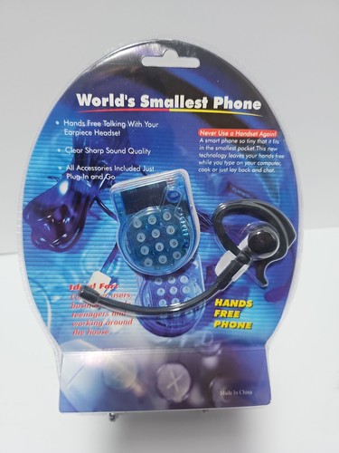 World smallest phone hand - phone, hand's