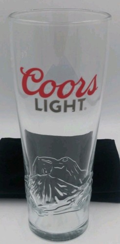 Coors light one pint - one,