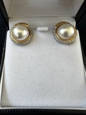 High quality Mabe Pearls And Diamonds 18ct Earrings