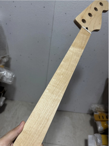 Fretless fret 4string - fretless, maple