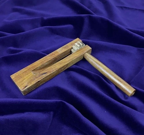 Percussion rattle clacker - clacker, in