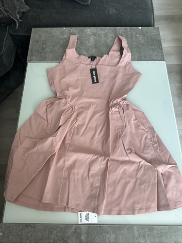 Boohoo plus ruched square - boohoo, neck