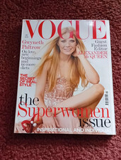 ? VOGUE UK - December 2005 - Gwyneth Paltrow Cover - SUPERB CONDITION