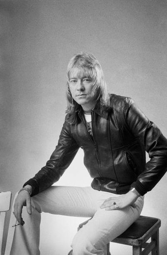 Brian connolly vocalist with - vocalist,