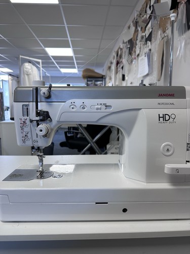 Janome hd9 professional sewing - janome,