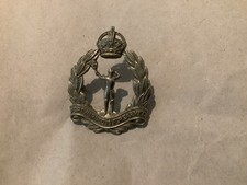 BRITISH MILITARY CAP BADGE
