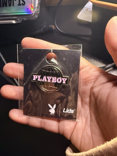 Playboy bunny vintage - vintage, enamel