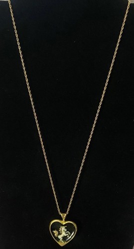 1987 franklin mint pendant - mint,