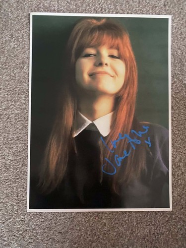 Jane asher 2 signed 16x10 - asher,