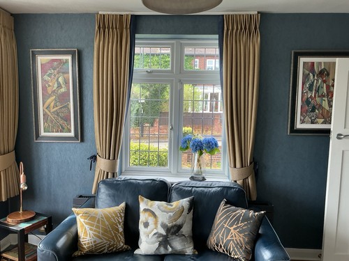 Pair curtains with double - pair,
