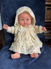 PALITOY Tiny Tears Doll  Vintage 1970s knitted Clothes