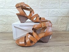 Clarks Artisan Ranae Estelle Tan Leather Dress Sandal Size 3.5 New