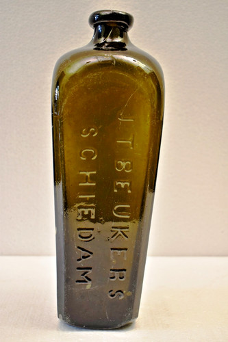 Antique beukers schiedam gin - beukers,