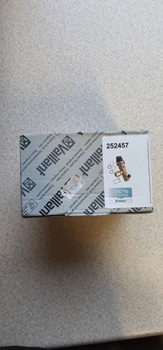 252457 vaillant turbomax plus - vaillant,
